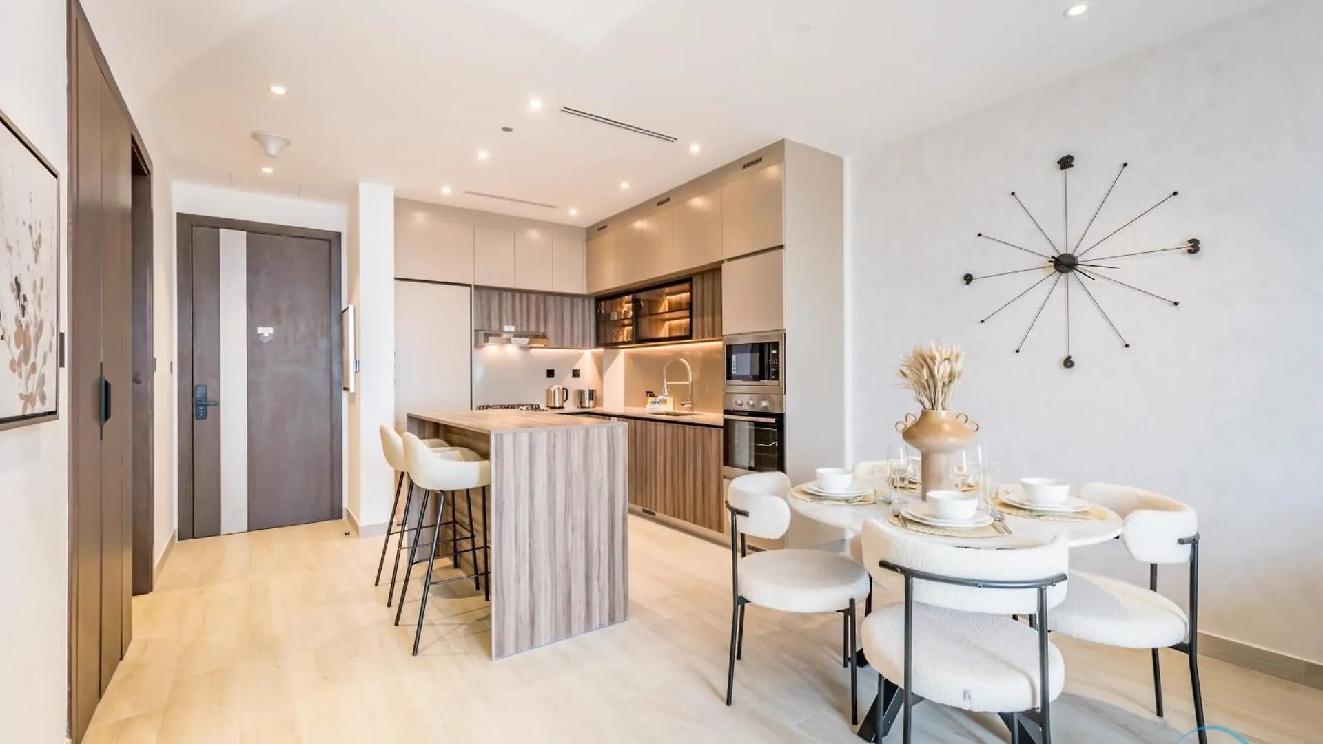 Charming 1Br Apartment In The Ivy, Jumeirah Village Triangle By Deluxe Holiday Homes Dubai