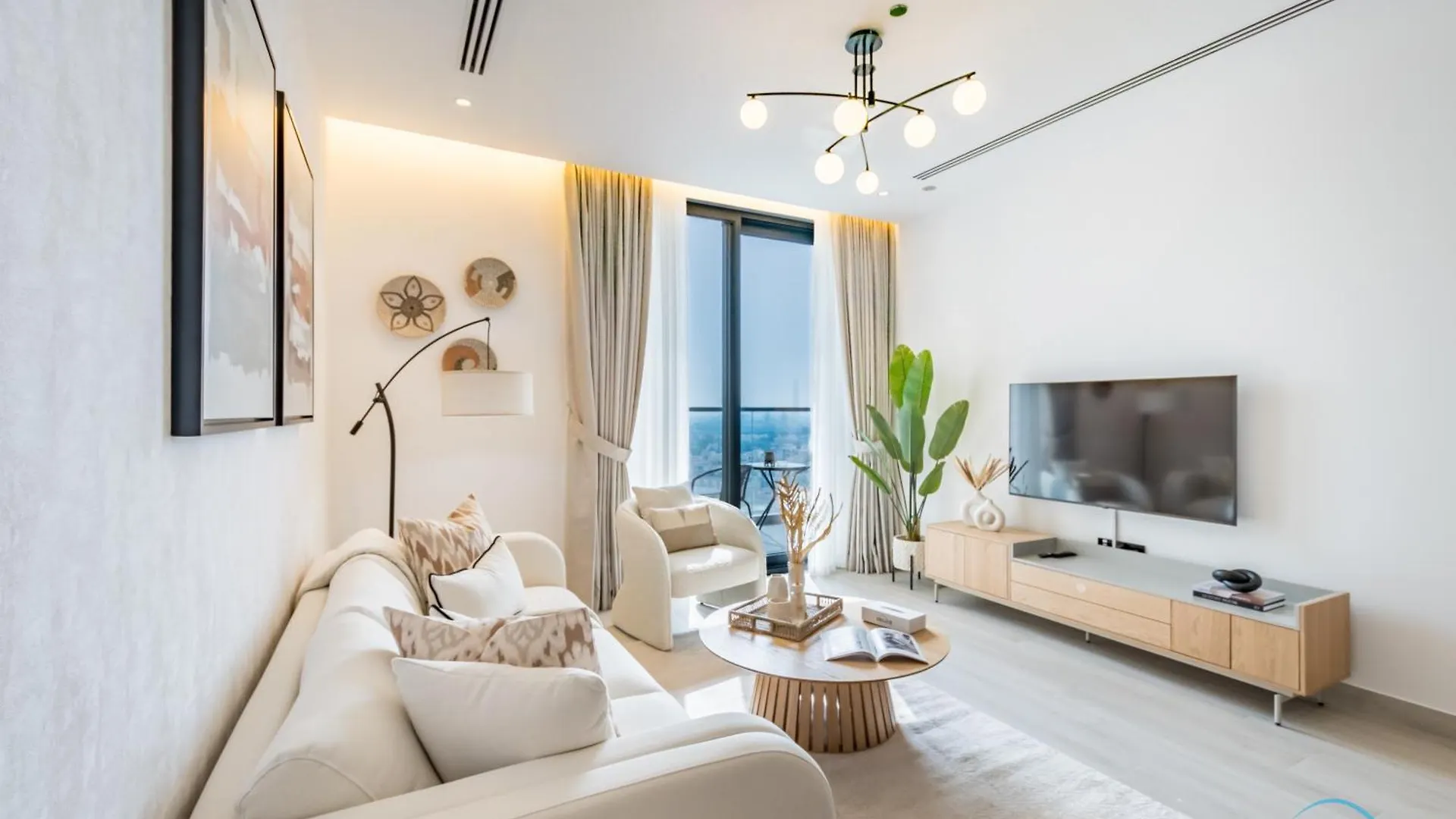 Charming 1Br Apartment In The Ivy, Jumeirah Village Triangle By Deluxe Holiday Homes Dubai